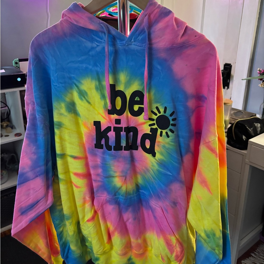 Tie-Dye 'Be Kind' Hoodie